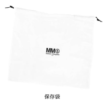 【SUMMER FINAL SALE】 MM6 Maison Margiela メンズ ショルダーバッグ NUMERIC NYLON VERTICAL CROSSBODY BAG SB6WG0026 P9062 BLACK ブラック T8013
