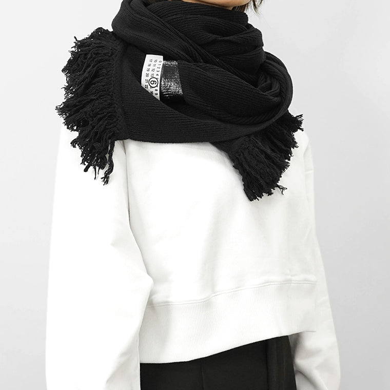 MM6 Maison Margiela レディース マフラー TAPED LABEL WOOL SCARF SH2TE0004 M13168 ブラック 900S