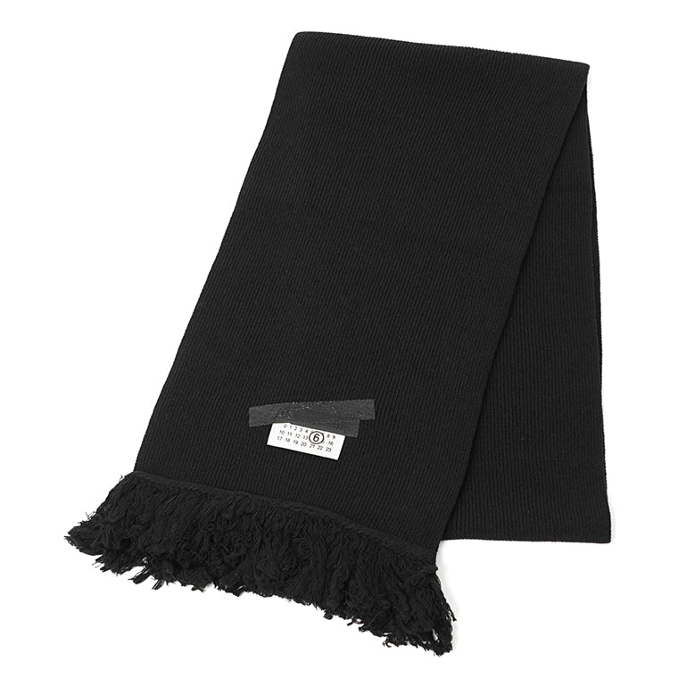 MM6 Maison Margiela メンズ レディース マフラー TAPED LABEL WOOL SCARF SH2TE0004 M13168 ブラック 900S