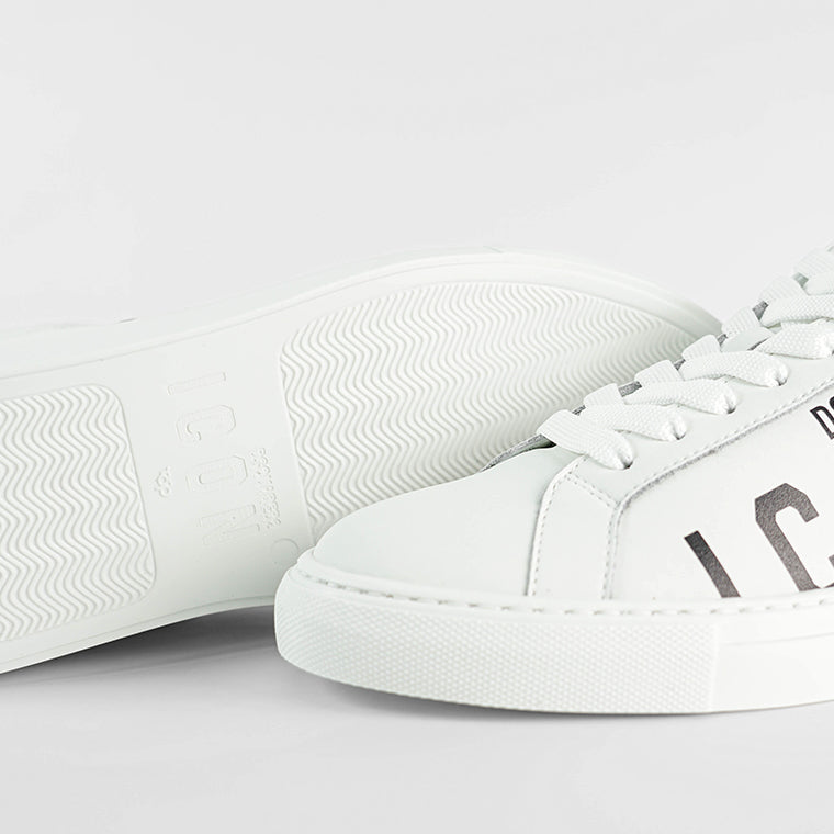 ディースクエアード DSQUARED2 メンズ スニーカー ブラック ホワイト