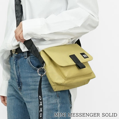marimekko レディース メンズ ショルダーバッグ MINI MESSENGER SOLID 093941 イエロー 810