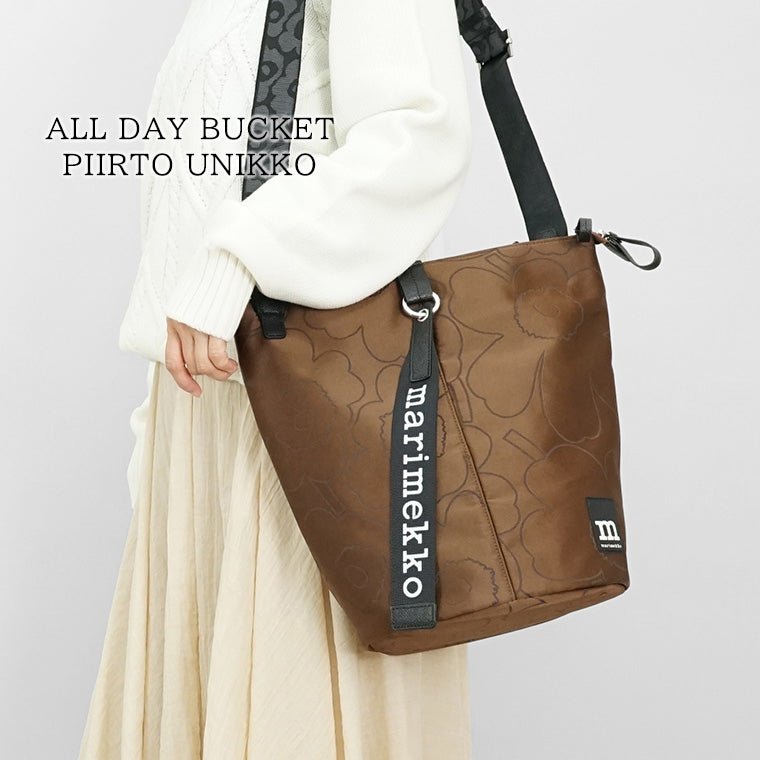 marimekko レディース メンズ ショルダーバッグ ALL DAY BUCKET PIIRTO UNIKKO 093943 ブラウン 890