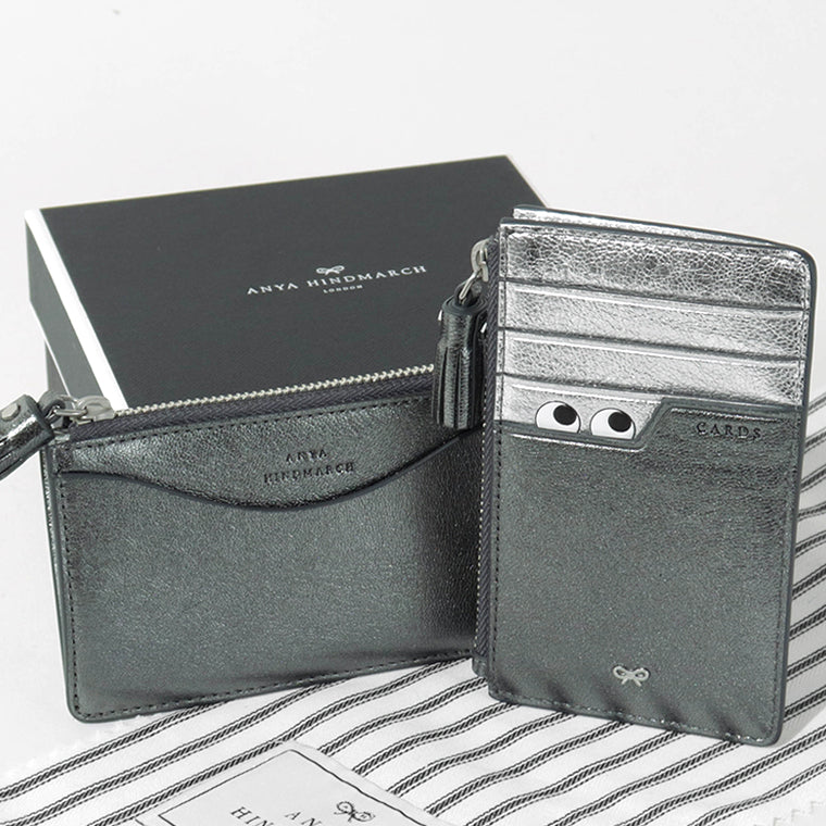 ANYA HINDMARCH レディース カードケース ZIP CARD CASE PEEPING EYES 210454 メタリックグレー ANTHRACITE