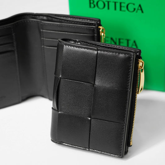 BOTTEGA VENETA レディース 2つ折り財布 742698 VCQC4 BLACK GOLD ブラック ゴールド 8425