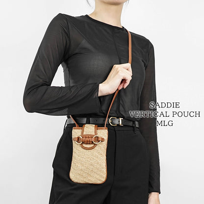 See By Chloe レディース フォンケース SADDIE VERTICAL POUCH MLG CHS23UPB19D04 CARAMELLO ブラウン 242