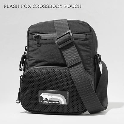 MAISON KITSUNE メンズ レディース ショルダーバッグ FLASH FOX CROSSBODY POUCH OM05174 WQ4034 BLACK ブラック P199
