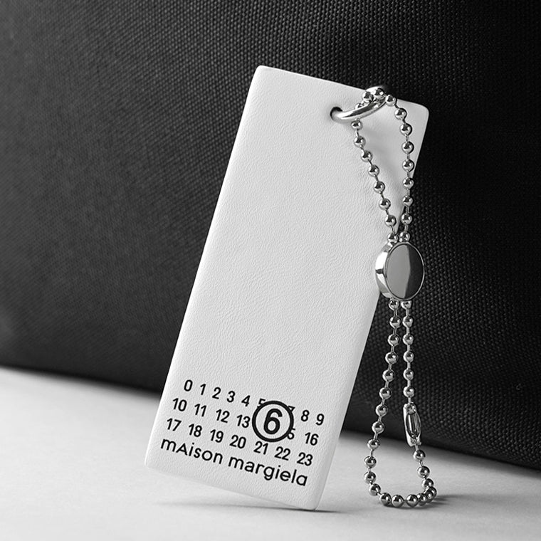 MM6 Maison Margiela レディース メンズ キーリング SA5UA0007 P9086 ホワイト T1003
