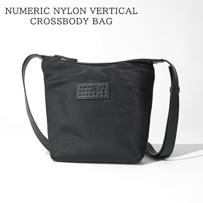 【SUMMER FINAL SALE】 MM6 Maison Margiela メンズ ショルダーバッグ NUMERIC NYLON VERTICAL CROSSBODY BAG SB6WG0026 P9062 BLACK ブラック T8013