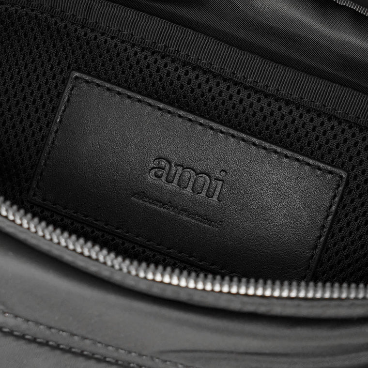 AMI メンズ レディース ベルトバッグ MARCEL ULL708 AW0001 NOIR ブラック 001