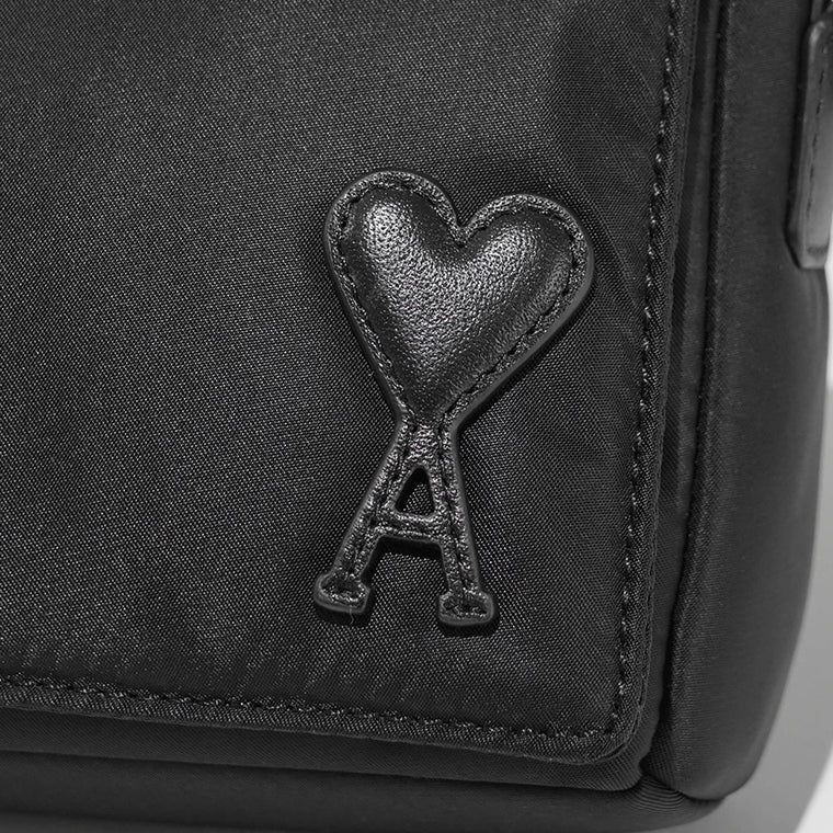 AMI メンズ レディース ショルダーバッグ MARCEL ULL710 AW0001 BLACK ブラック 001