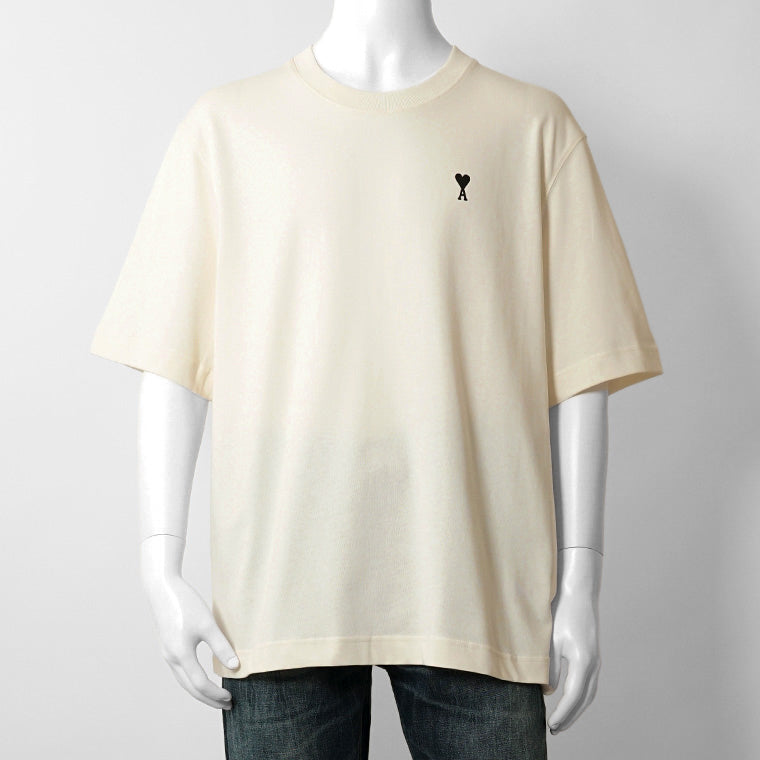 【2026SS SUMMER SALE】AMI メンズ Tシャツ AMI DE COEUR UTS387 726 BLANC CREME ホワイトクリーム 136