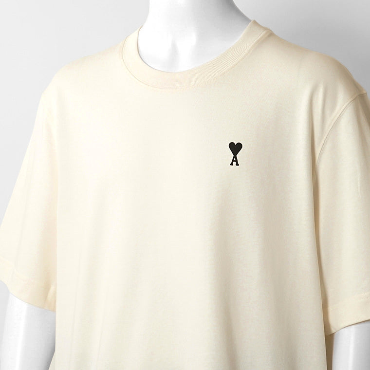 【2026SS SUMMER SALE】AMI メンズ Tシャツ AMI DE COEUR UTS387 726 BLANC CREME ホワイトクリーム 136