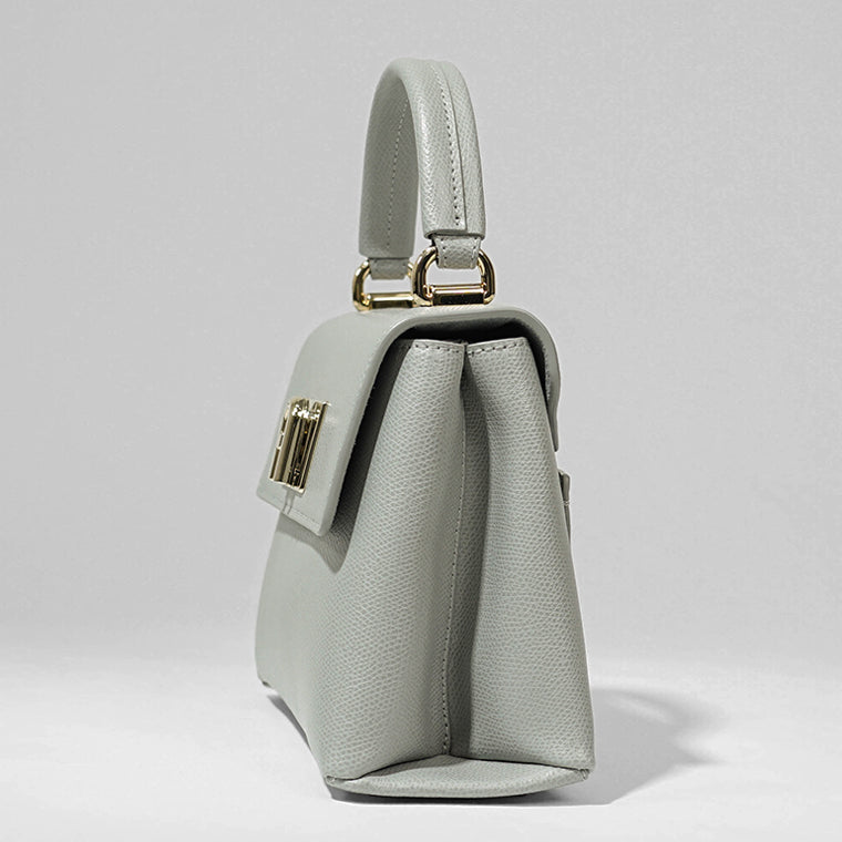 美品　FURLA ハンドバック フルラ FURLA ハンドバッグ ショルダーバッグ 水色 レザー LINDA