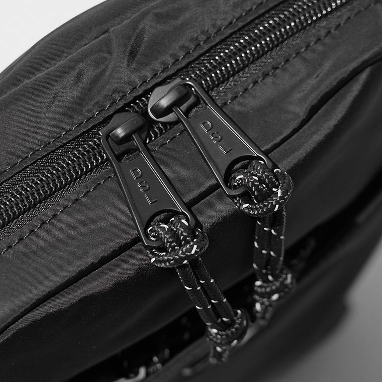 DIESEL メンズ レディース ショルダーバッグ D PACK CROSSBODY X X10310 P8166 ブラック T8013