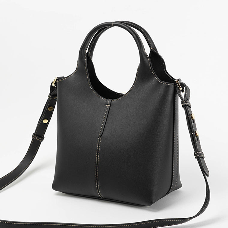 TOD'S レディース ショルダーバッグ XBWEBRF0100UBL 2カラー