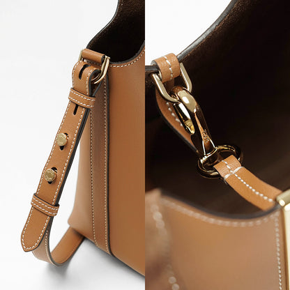 TOD'S レディース ショルダーバッグ XBWEBRF0100UBL 2カラー
