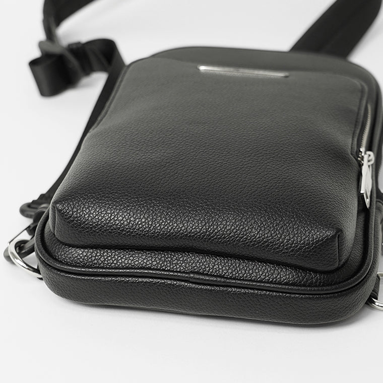 ARMANI EXCHANGE メンズ レディース ショルダーバッグ XM000843 AF12134 BLACK ブラック UC001