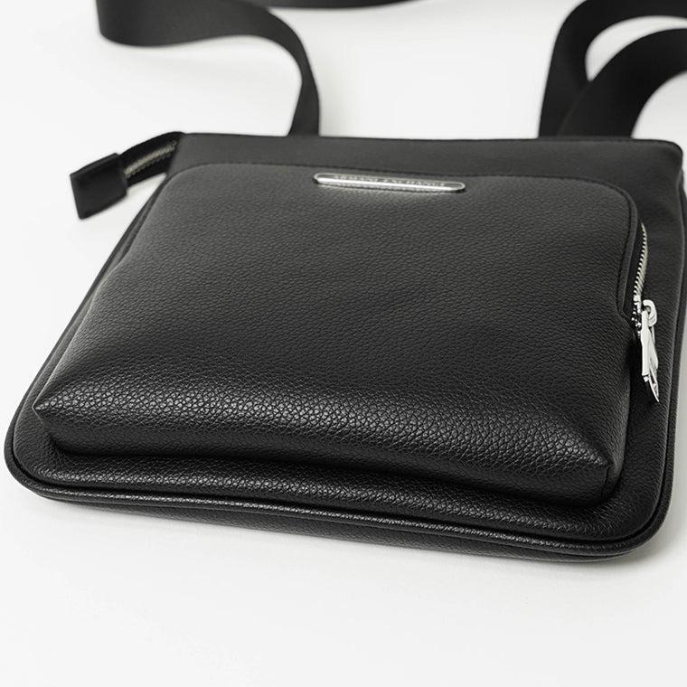 ARMANI EXCHANGE メンズ レディース ショルダーバッグ XM000846 AF12134 BLACK ブラック UC001