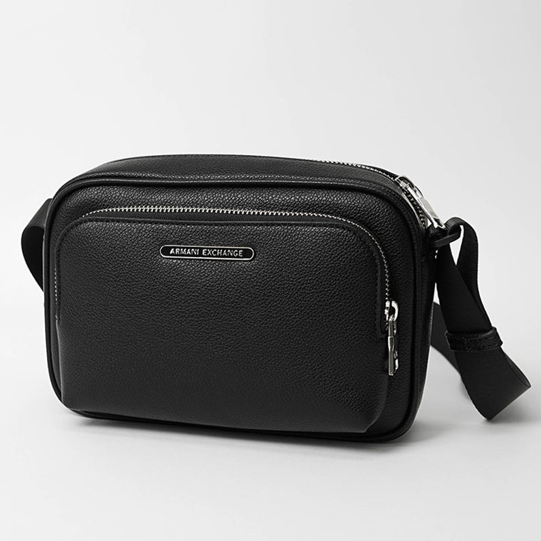 Armani ブラック ショルダーバッグ EMPORIO ARMANI エンポリオアルマーニ ショルダーバッグ メンズ