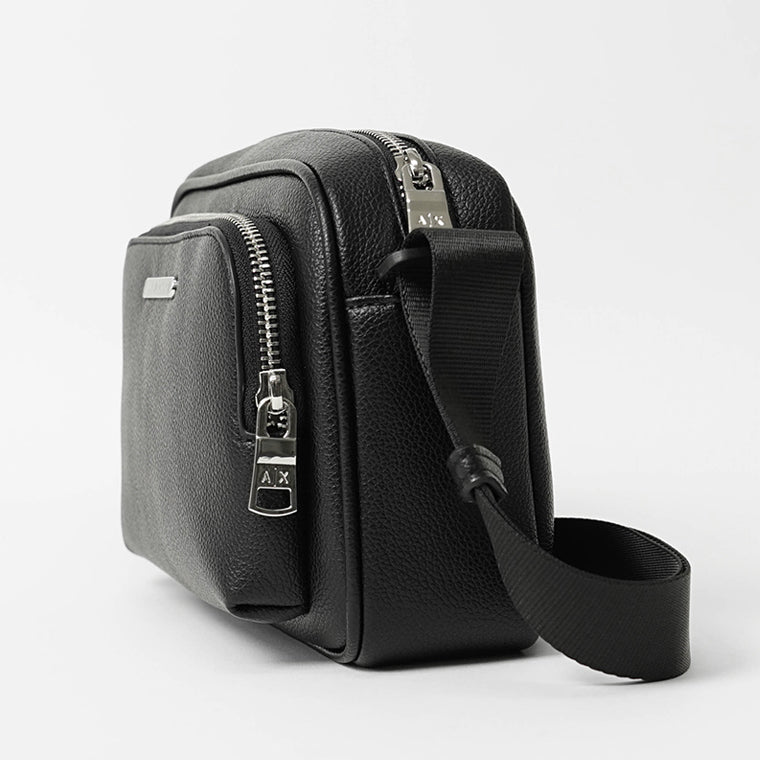 ARMANI EXCHANGE メンズ レディース ショルダーバッグ XM000847 AF12134 BLACK ブラック UC001