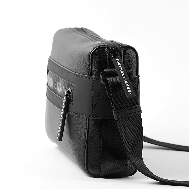ARMANI EXCHANGE メンズ レディース ショルダーバッグ XM003168 AF26679 BLACK BLACK ブラック MC043