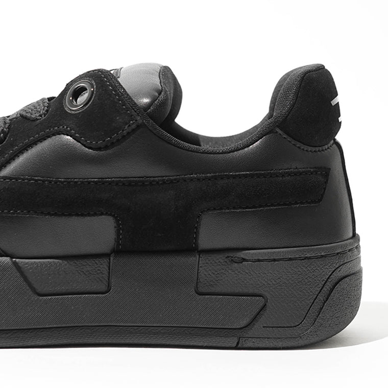 DIESEL メンズ スニーカー S D OLLIE LOW Y03796 P7476 P7625 2カラー